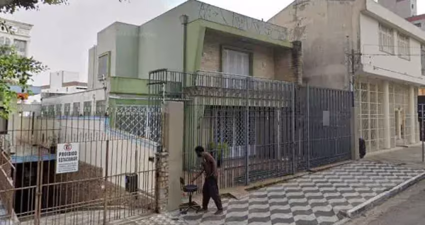 Casa comercial na rua santo afonso, n. 196 • 432 m²