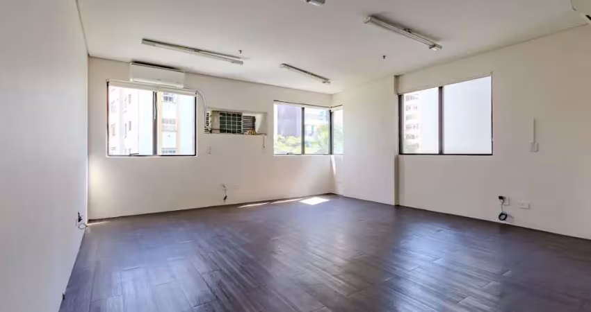 Sala comercial na rua são vicente de paulo, n. 95 - conjunto 34 • 33 m²