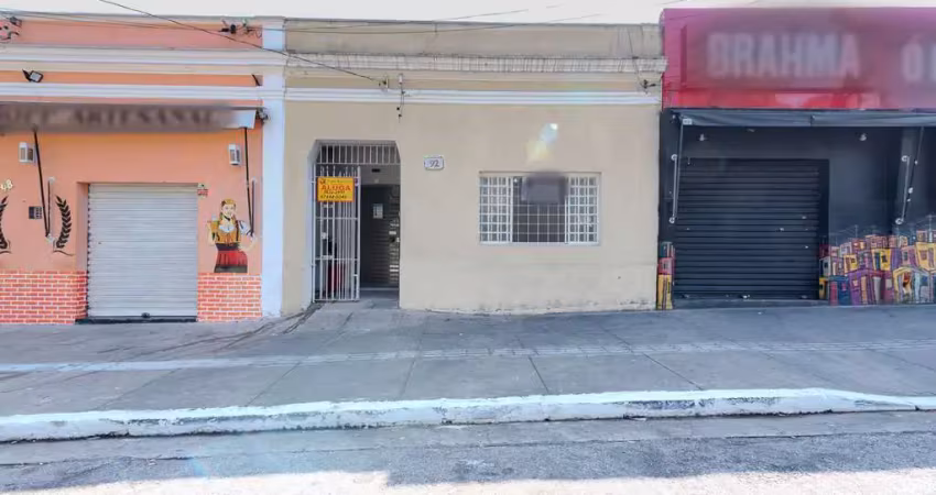 Casa comercial na largo da matriz de nossa senhora do ó, n. 92 - - • 90 m²