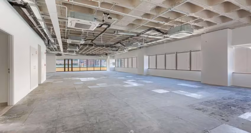 Sala comercial na rua fidêncio ramos, n. 329 - cj 104 • 377 m²