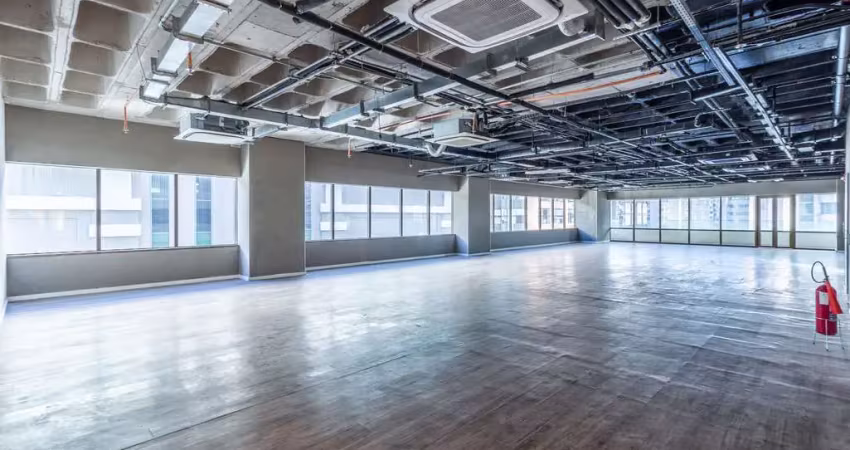 Sala comercial na rua fidêncio ramos, n. 329 - cj 72 • 377 m²