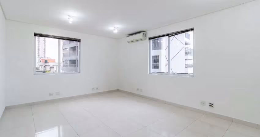Sala comercial na rua paulo de faria, n. 146 - 807 • 34 m²