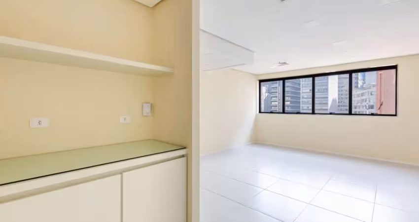 Sala comercial na rua haddock lobo, n. 846 - conjunto 905 • 36 m²