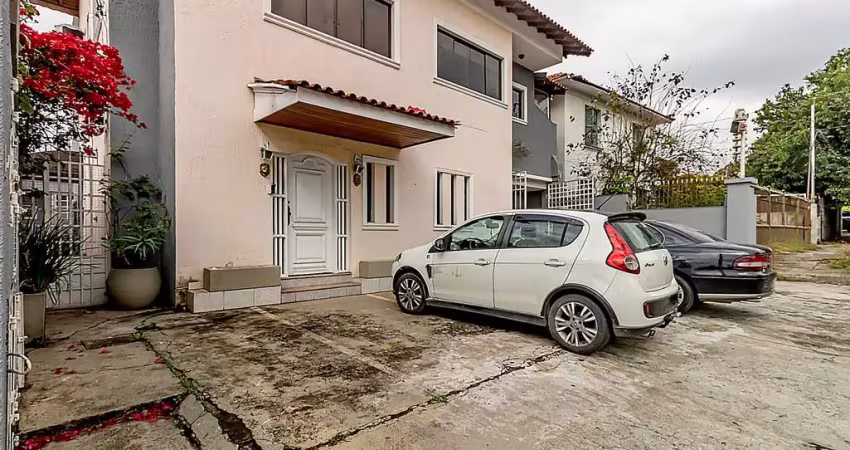 Prédio comercial na rua bairi, n. 67 - 04 conjuntos • 530 m²