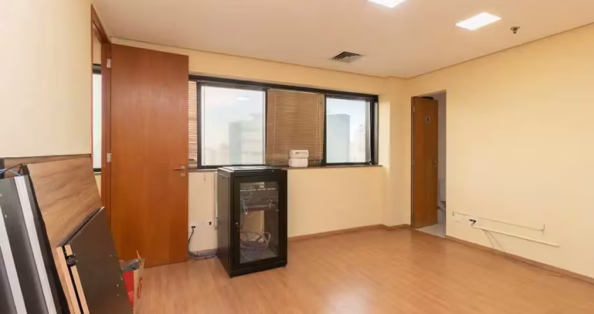 Sala comercial na avenida da aclimação, n. 68 - conjunto 132 sala 04 • 16 m²