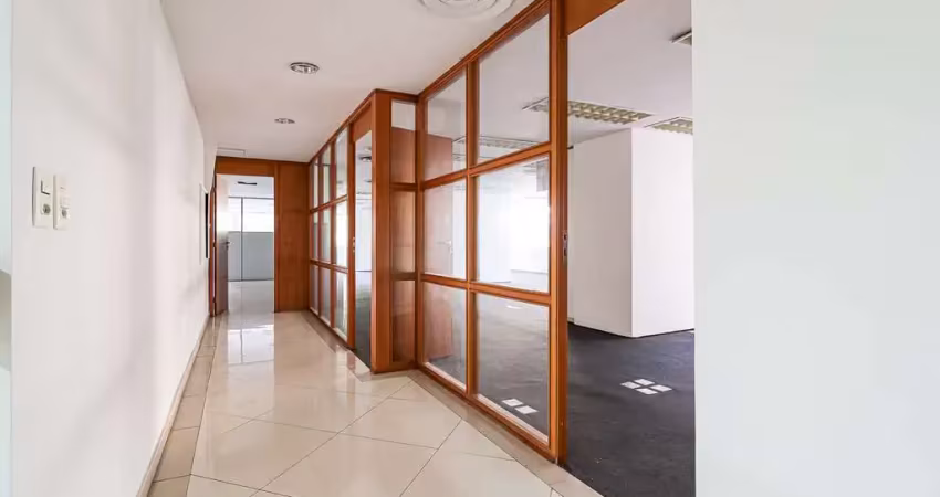 Sala comercial na avenida paulista, n. 2001 - 113,122 • 384 m²