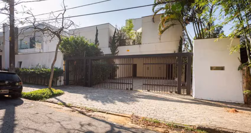 Casa comercial na rua doutor wilton paes de almeida, n. 285 • 740 m²