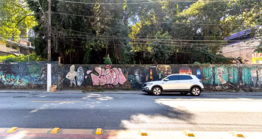 Terreno na rua maria amália lopes azevedo, n. 1600 • 1980 m²