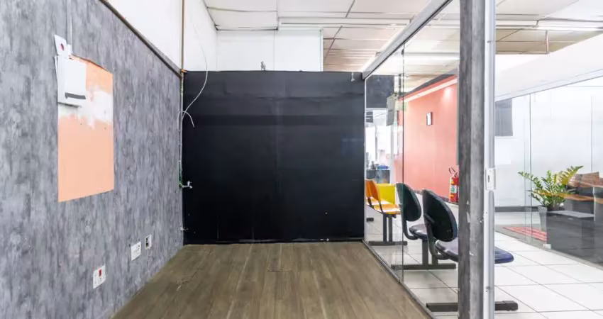 Loja em galeria na rua clemente álvares, n. 66 - loja 13 • 16 m²