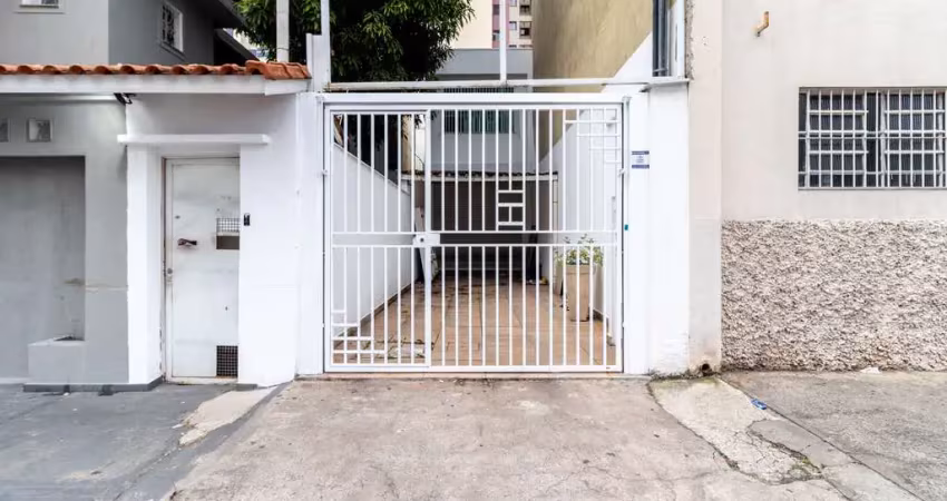 Casa comercial na rua padre estevão pernet, n. 830 • 200 m²