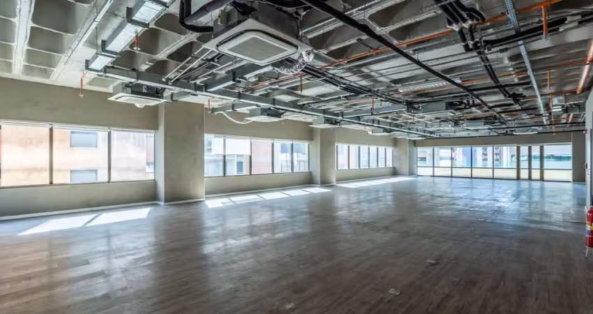 Sala comercial na rua fidêncio ramos, n. 329 - cj 73 • 377 m²