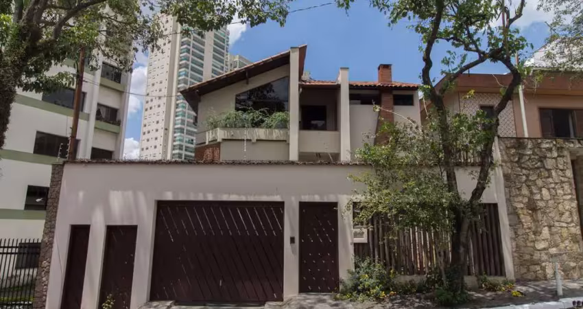 Casa comercial na rua pedro nolasco da cunha, n. 173 • 436 m²
