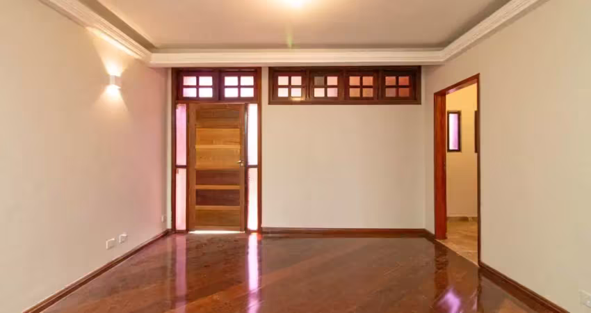 Casa comercial com 9 salas para alugar na Rua Diabase, 91, Parque Monteiro Soares, São Paulo