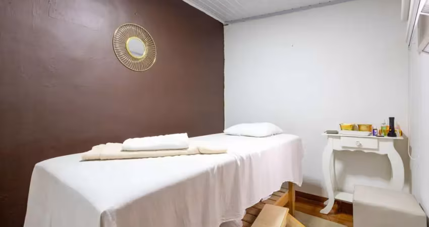 Sala comercial na avenida jamaris, n. 744 - sala 1 e 2 • 18 m²