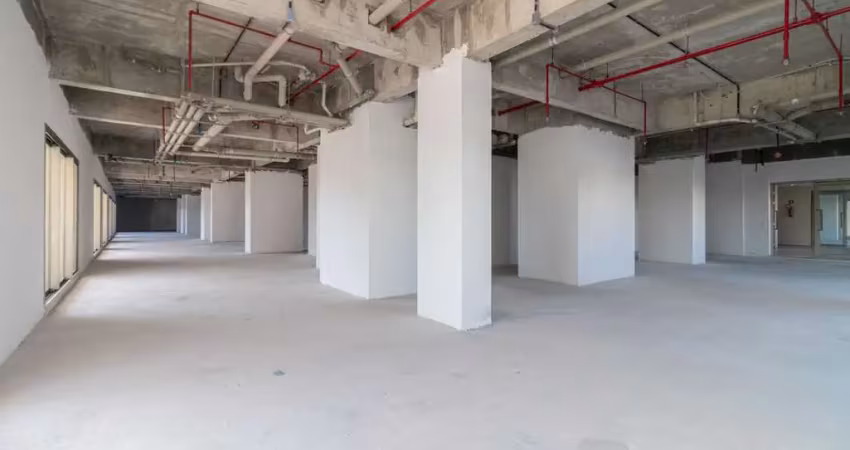 Loja na avenida dos carinás, n. 179 - unidade 1 • 913 m²