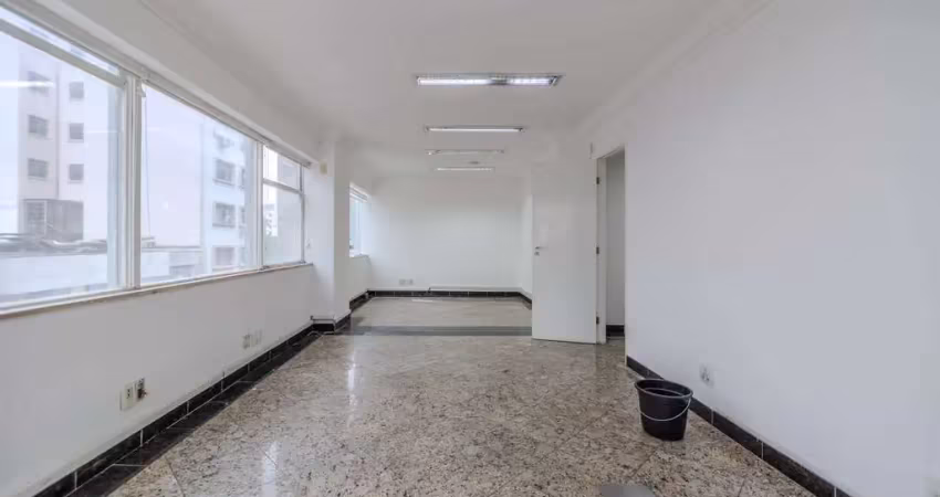 Sala comercial na praça dom josé gaspar, n. 134 - cj.14 • 135 m²