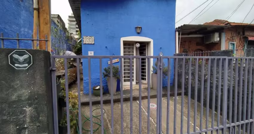 Casa comercial para alugar na Rua Natingui, 733, Vila Madalena, São Paulo