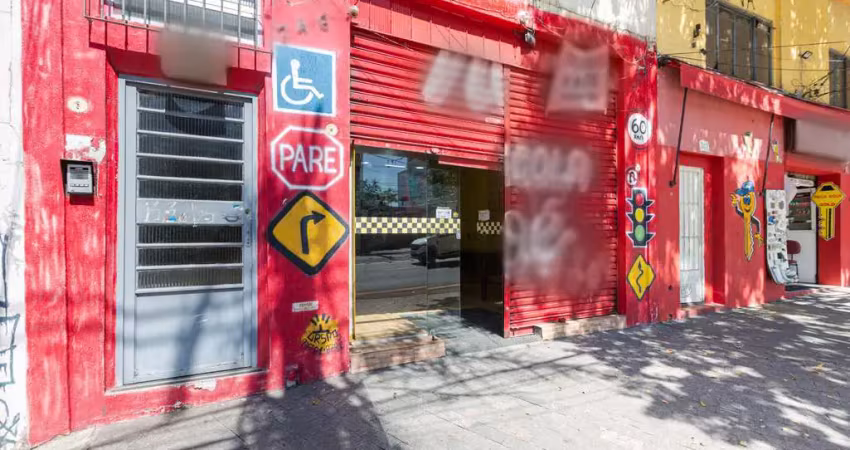 Casa comercial na rua conselheiro furtado, n. 746 • 71 m²