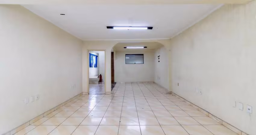 Sobreloja na rua manuel leitão bandeira, n. 154 • 95 m²