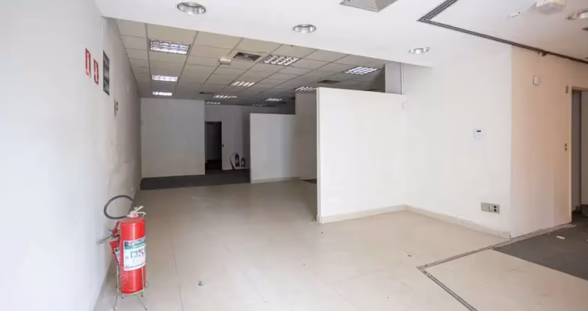 Loja em posto na avenida washington luís, n. 1171 - loja 2 • 130 m²