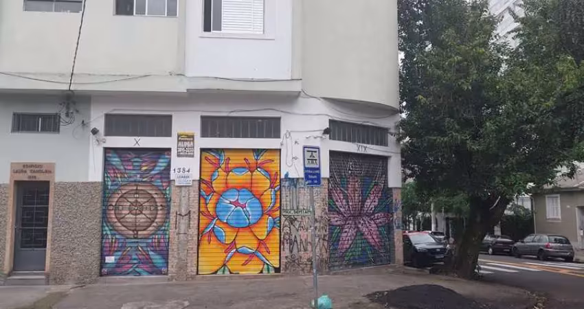 Ponto comercial para alugar na Rua Barão do Bananal, 1384, Pompéia, São Paulo
