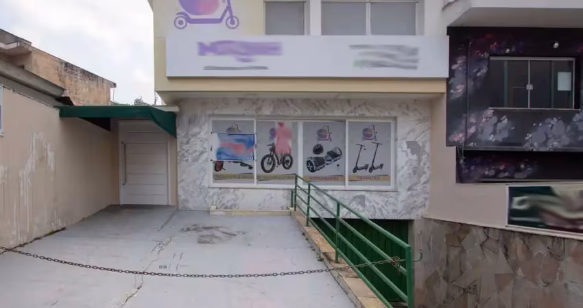 Casa comercial na rua josé de albuquerque medeiros, n. 141 • 400 m²