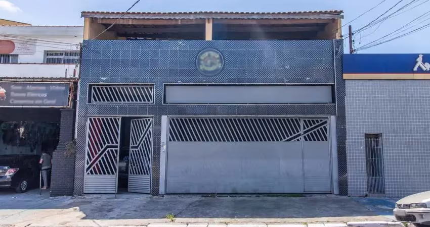 Casa comercial na avenida maria cursi, n. 545 • 325 m²