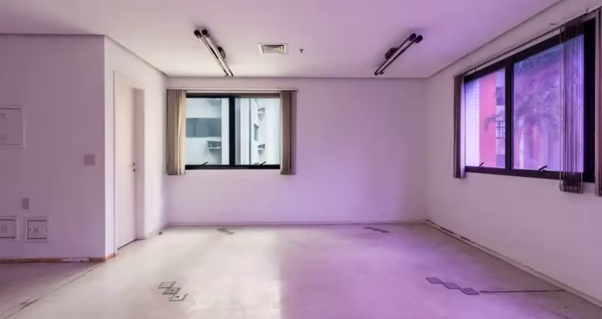 Sala comercial na rua tenente gomes ribeiro, n. 78 - 13 • 40 m²
