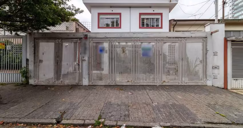 Casa comercial na rua doutor elisio de castro, n. 580 • 360 m²