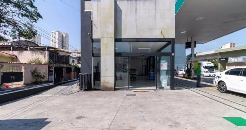 Loja em posto na rua isabel garcia, n. 158 - terreo • 110 m²