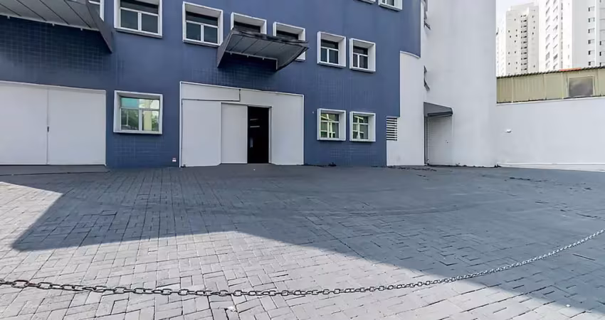 Prédio comercial na avenida marquês de são vicente, n. 2800 • 1515 m²