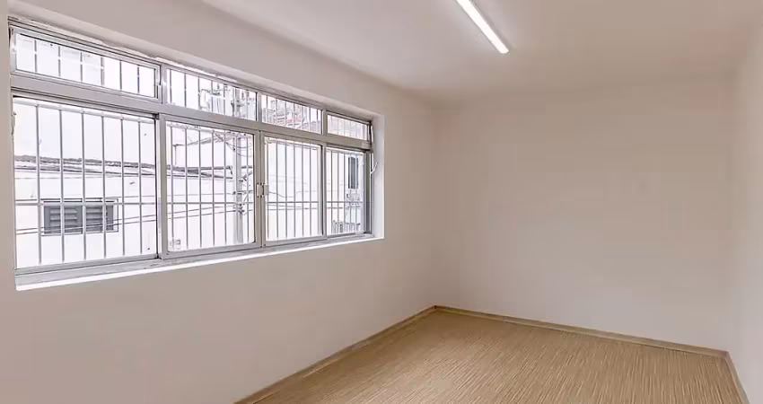 Sobreloja na rua tuiuti, n. 2403 - sobreloja 02 • 23 m²