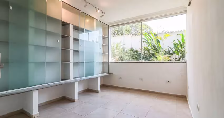 Casa comercial na avenida morumbi, n. 5650 - casa 2 • 220 m²