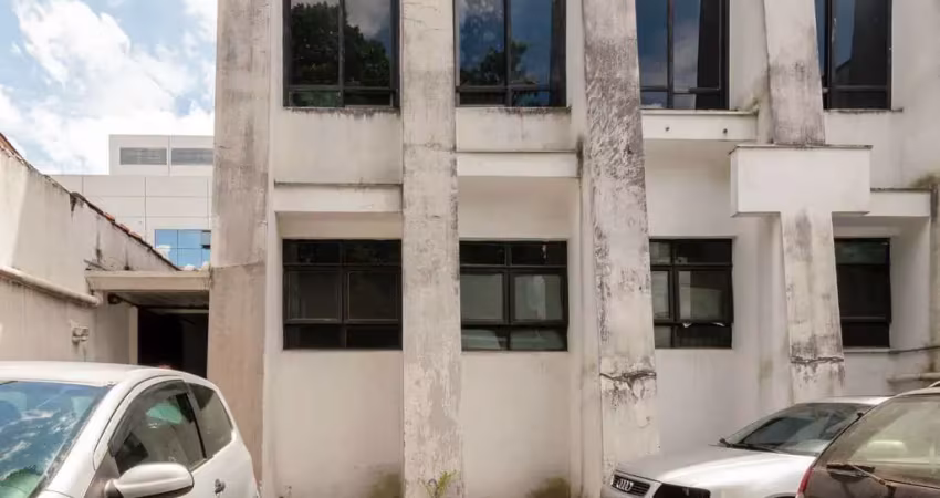 Prédio comercial na rua lourenço marques, n. 282 • 478 m²