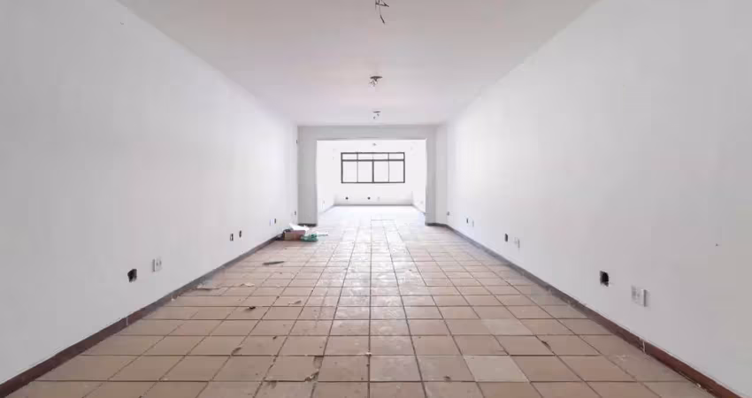Casa comercial na rua treze de maio, n. 174 • 149 m²
