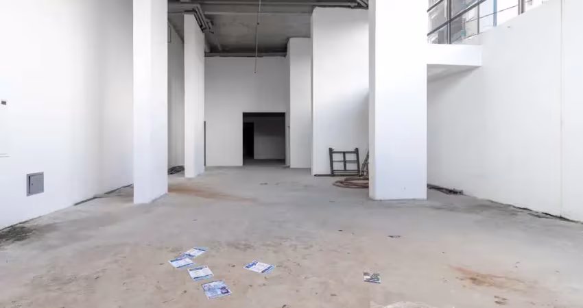 Loja na avenida álvaro machado pedrosa, n. 744 - loja 1 • 328 m²