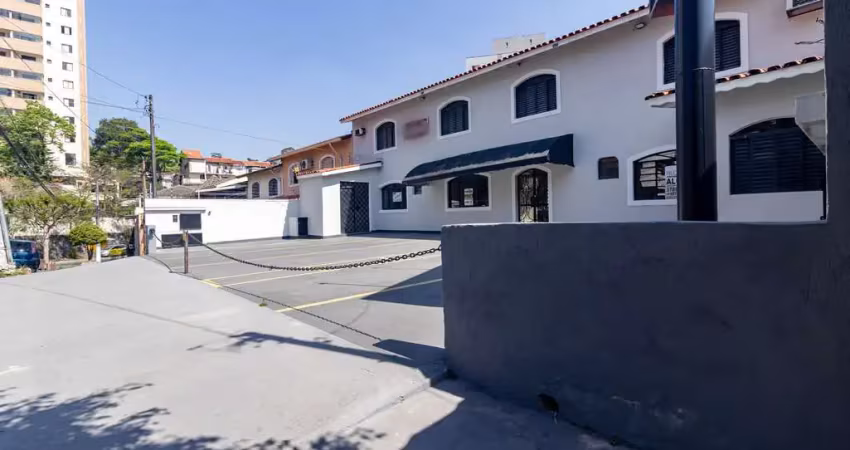 Casa comercial com 5 salas para alugar na Rua Henrique Chaves, 459, Jardim Ester, São Paulo
