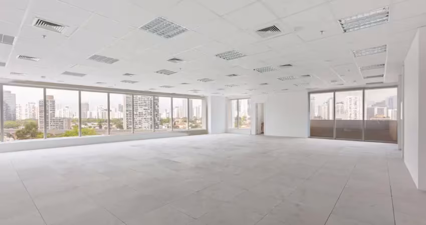Sala comercial na rua guaraiúva, n. 135 - 7° andar conjunto 71 • 191 m²