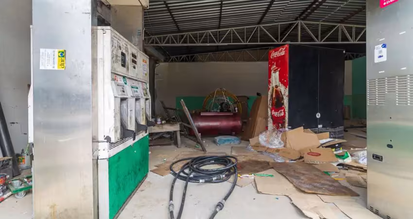 Loja em posto na avenida engenheiro billings, n. 1729 - terreo 02 • 138 m²