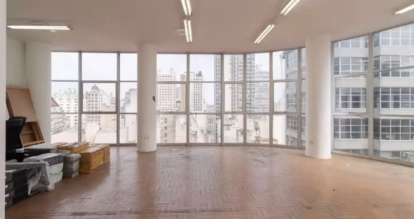 Prédio comercial na rua josé bonifácio, n. 24 - conj 122 • 80 m²