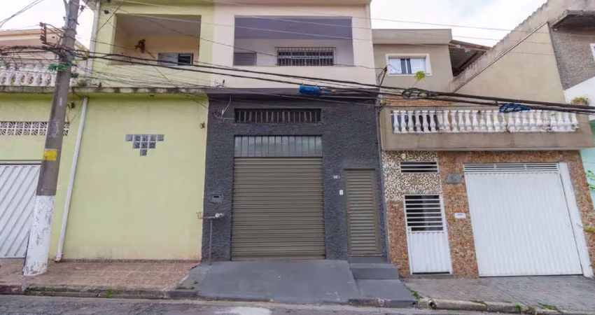 Casa comercial na rua pompeu sobrinho, n. 48 - a • 160 m²