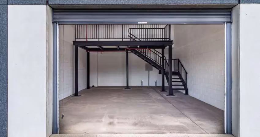 Loja na avenida marquês de são vicente, n. 1301 - loja 6 • 90 m²