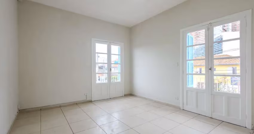 Sobreloja na rua doutor sílvio dante bertacchi, n. 336 • 90 m²