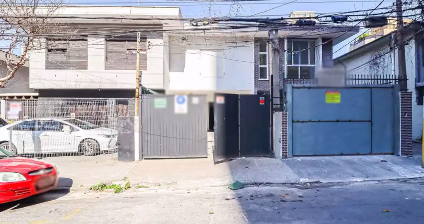 Casa comercial com 7 salas para alugar na Rua Maria Rosa, 71, Itaim Bibi, São Paulo