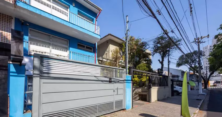 Casa comercial com 8 salas para alugar na Rua Aureliano Leal, 90, Água Fria, São Paulo