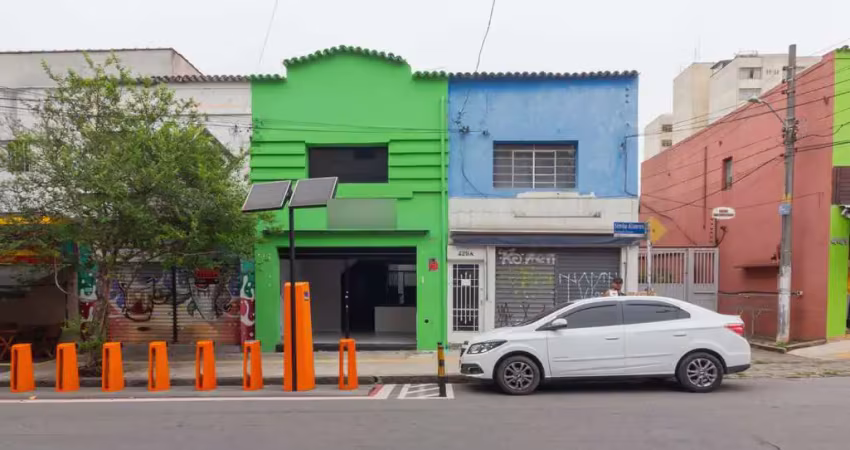 Ponto comercial com 3 salas para alugar na Rua Simão Álvares, 427, Pinheiros, São Paulo