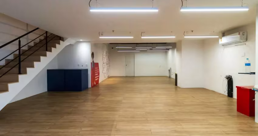 Loja na avenida marquês de são vicente, n. 405 - terreo • 120 m²