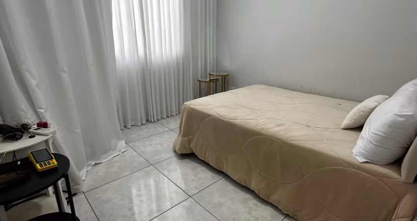 Casa à venda na Rua 243, 47, Setor Coimbra, Goiânia