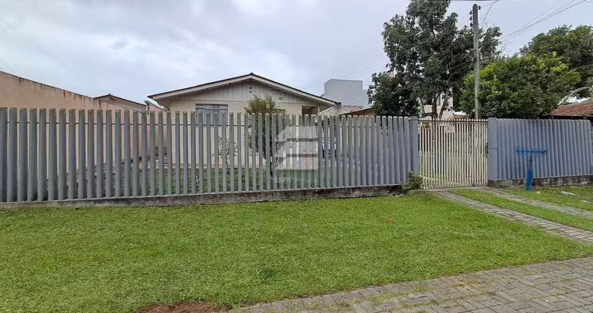 Casa à venda na André Visinoni, Cidade Industrial, Curitiba