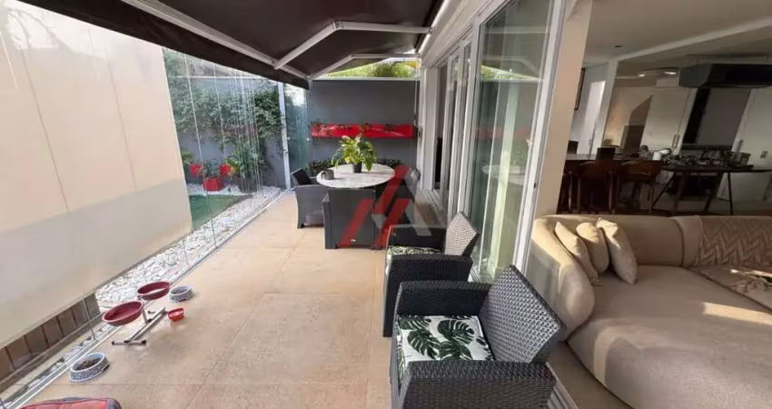 Casa em condomínio fechado com 3 quartos para alugar no Tamboré, Santana de Parnaíba 